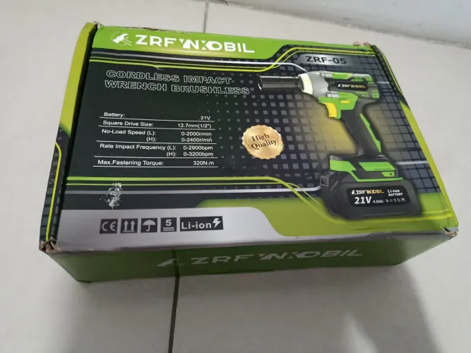 chave de impacto sem fio ZRFYNXOBIL, modelo ZRF-05, na cor verde.
