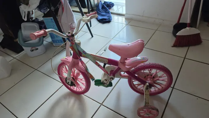 Bicicleta infantil feminina