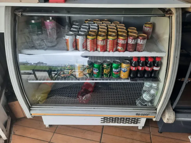 Balcao vidro curvo refrigerado