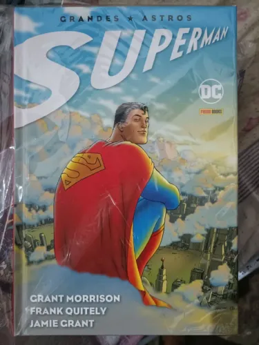 HQ Grandes Astros Superman Panini books