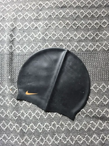 Touca de natação Nike