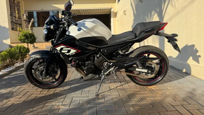 XJ6 N 2015