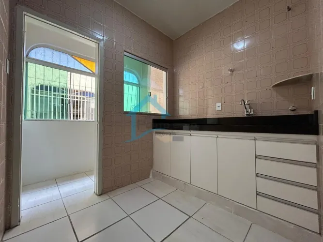 Apartamento 2 Quartos para Locação em Contagem, Eldorado, 2 dormitórios, 1 banheiro, 1 vag