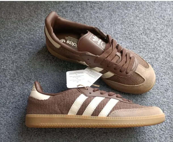 Adidas samba modelo esgotado! TAM 39