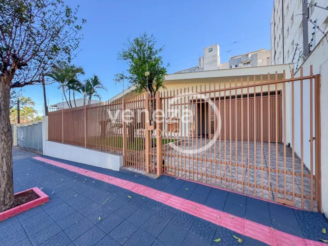 Casa comercial para alugar com 271 m² no Jardim Higienópolis