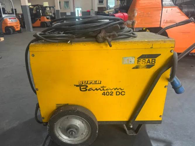 Máquina de Solda ESAB Super Bantam 402 DC Industrial