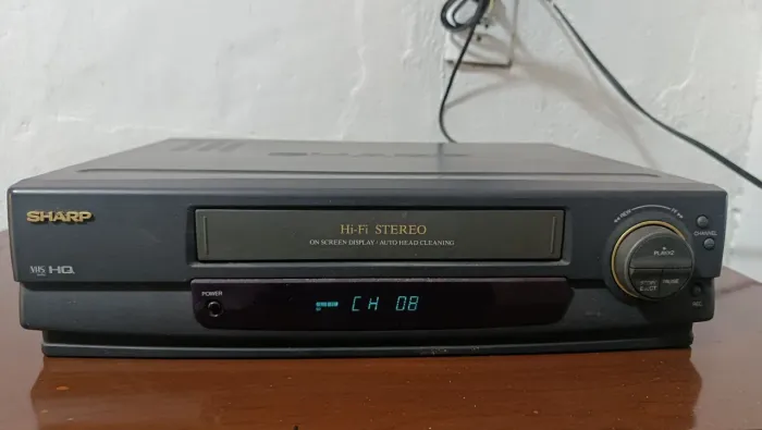 Vídeo cassete Sharp modelo Vc-1499 B