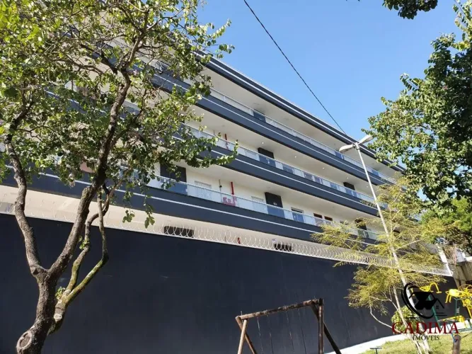 Apartamento à venda com dois quartos na Vila Talarico!