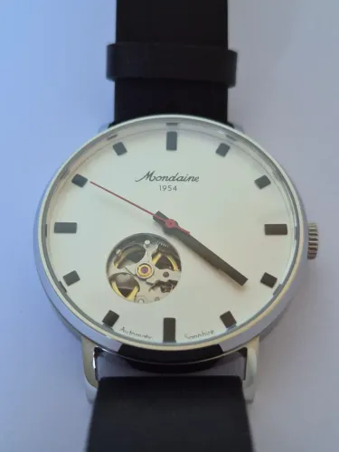 Mondaine automático edição especial de 70 anos