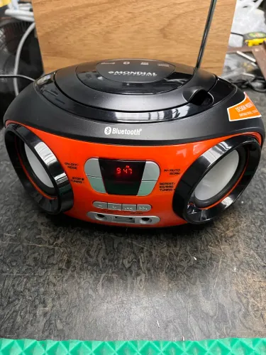 Rádio Mundial Bluetooth USB e Cd NOVO