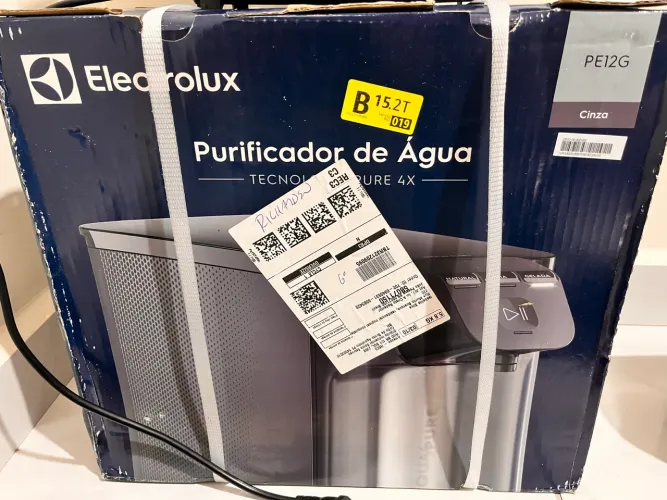 Vende-se Purificador de água Eletrolux 
