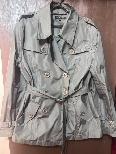 Trench coat cinza impermeável g