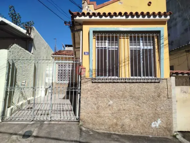 Casa de rua : Linear / Residencial / Penha