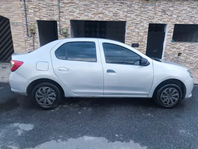 Renault Logan Authentique Flex 1.0 12V 4P 2020