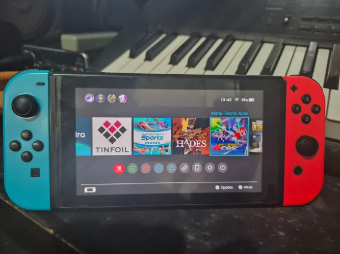 nintendo switch v2 desbloqueado + pro controler 1 + cartão micro sd 256gb