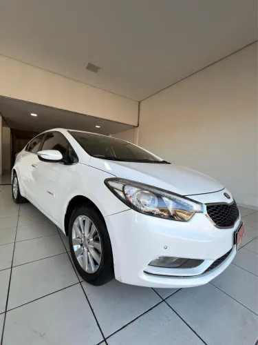 Kia Motors Cerato 1.6 16V Flex Aut. 2015