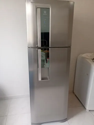 Geladeira Eletrolux