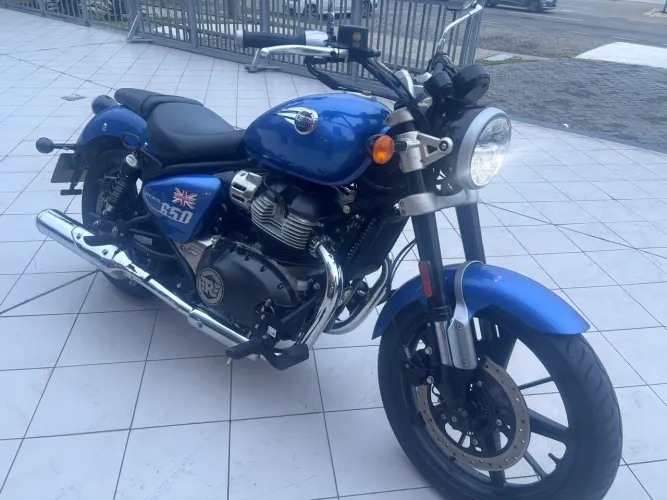 Royal Enfield 650cc super meteor 2025