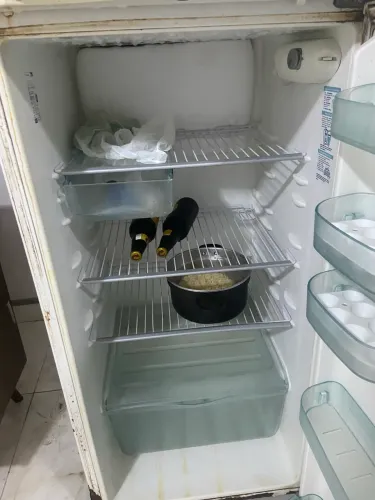 Geladeira eletrolux