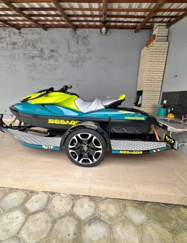 Jet sky Seadoo 2024/2025 GTI 170 se