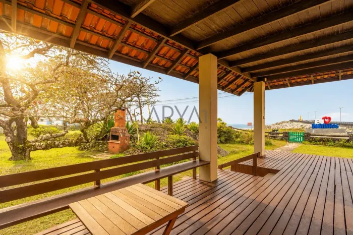 Casa à venda frente mar ARYA1