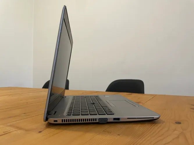 Notebook HP EliteBook 840 G3, Core i5 com SSD de 256 gb