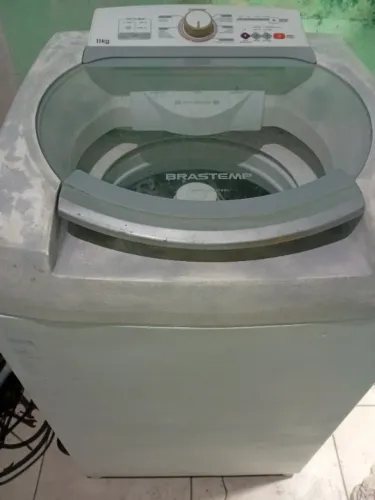 Vendo lavadora Brastemp 11kg, Active fazendo todas as funções molho curto e longo, lavar,c