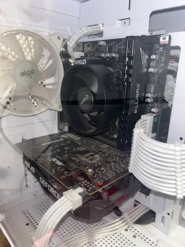 PC gamer - Ryzen 5 4500 