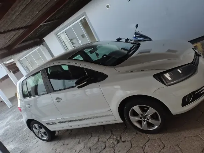 Volkswagen Fox Connect I Motion 1.6 Flex 8V 5P 2019