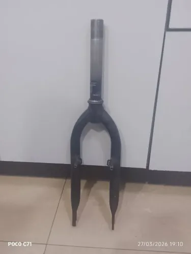 garfo de bicicleta
