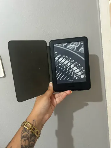 Kindle 10° geração em excelente estado