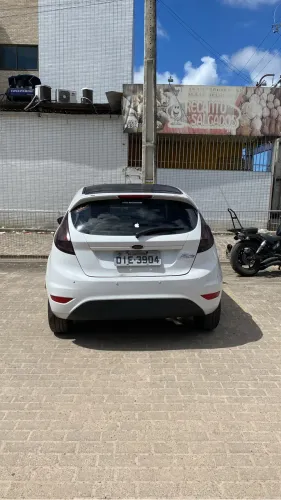 Ford Fiesta 1.5 16V Flex Mec. 5P 2014