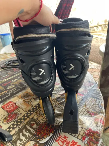 VENDE SE PATINS 