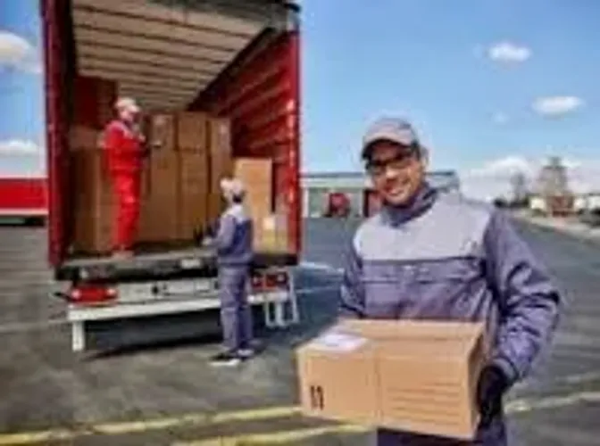 Contrata Ajudante carga/descarga