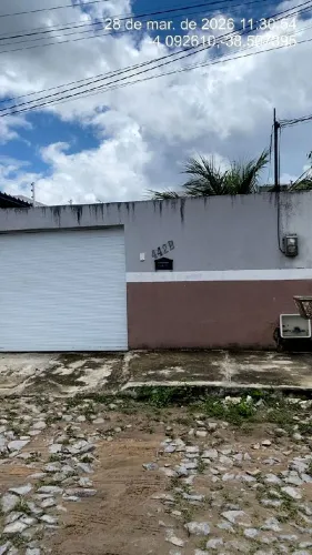 Casa no LAGOINHA em Horizonte/CE - Caixa *9310
