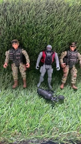 Bonecos articulados tipo Comandos em Ação (G.I. Joe)