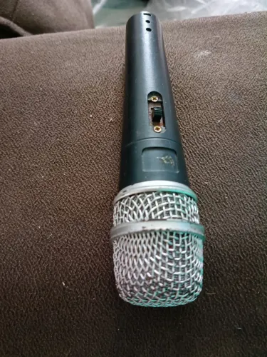 Microfone para guitarra MXT SM57 funcionando perfeitamente 