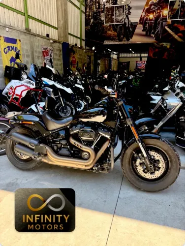 Harley Fat Bob 114, ano 2021 financio troco moto carro maior menor valor impecável 