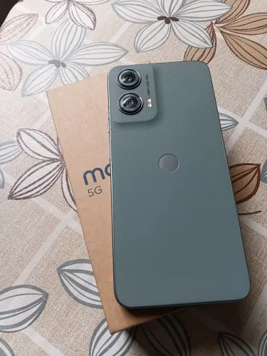 Moto G35 5g..256gb semi novo