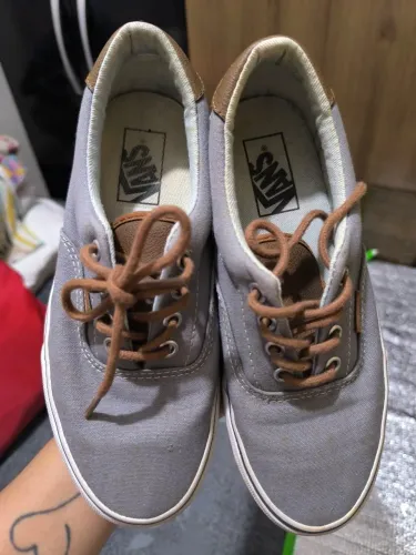 Tênis vans tamanho 34/25
