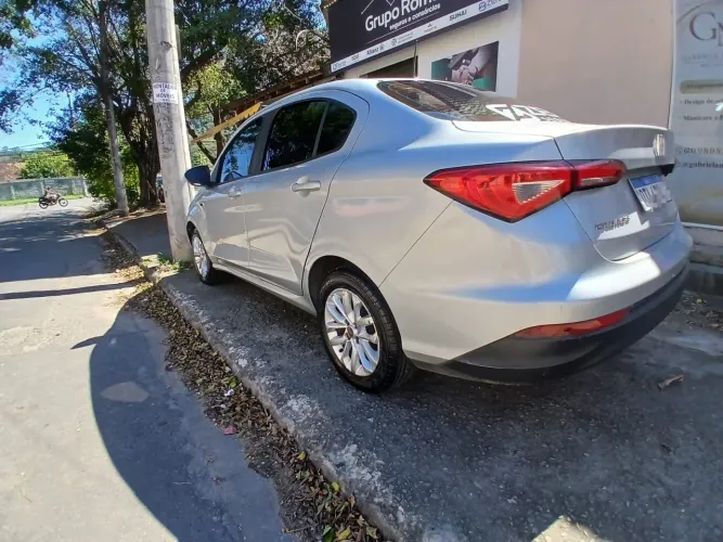 Fiat Cronos Drive GSR 1.3 8V Flex 2019