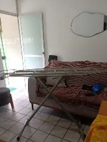 Tábua de Passar toda em Ferro excelente estado motivo mudança 