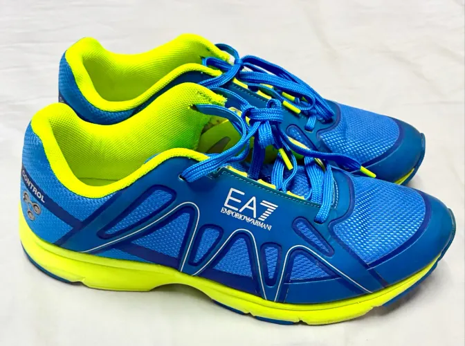 Tênis Empório Armani EA7 linha esportiva design Italiano TAM 41 br
