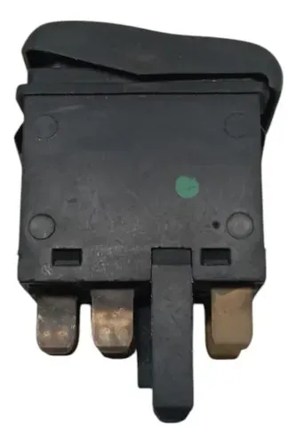 Botão Pisca Alerta Volkswagen Polo Van Seat 1999 2000 2001 Preto
