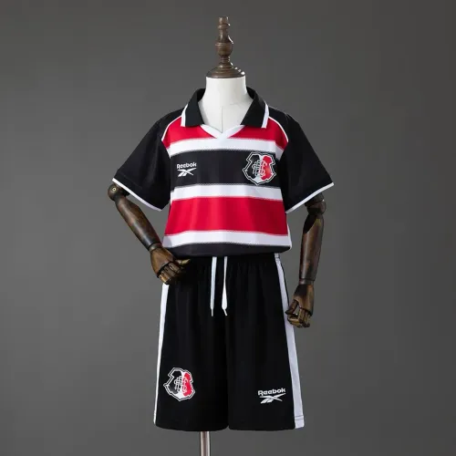Conjunto Infantil do Santa Cruz