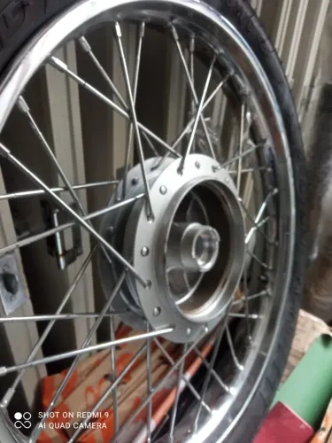 Vendo roda da Honda cg 150
