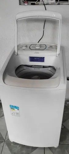 Maq Electrolux 11 kg essencial care