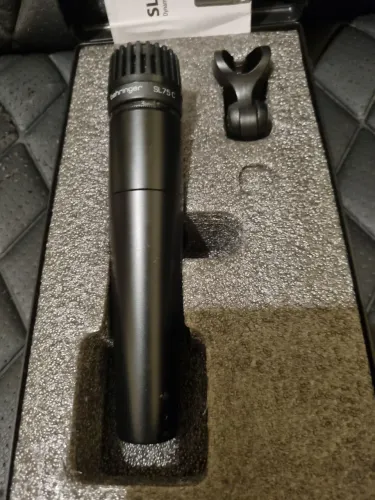 Microfone Behringer SL75C (Dinâmico)