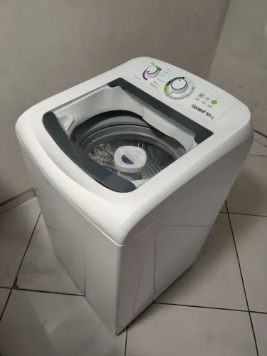 Máquina de lavar Consul 12 kg com cesto de inox praticamente nova