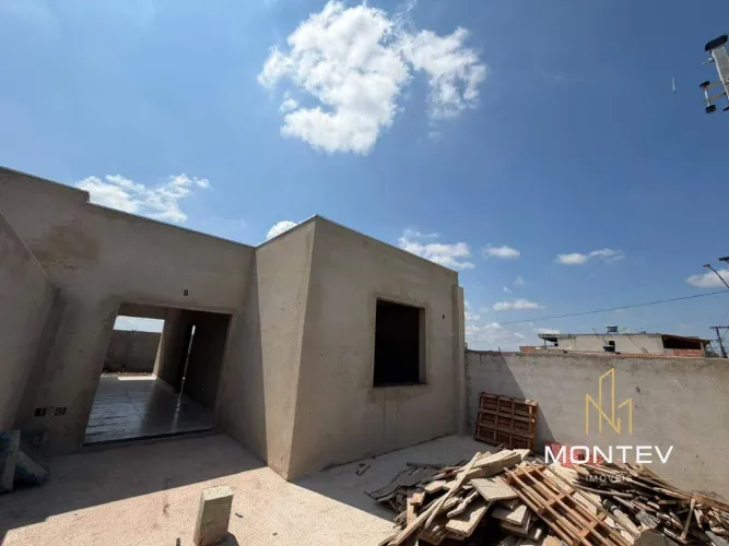 Casa à venda, 3 quartos, 1 vaga, Jardim Candidés - Divinópolis/MG